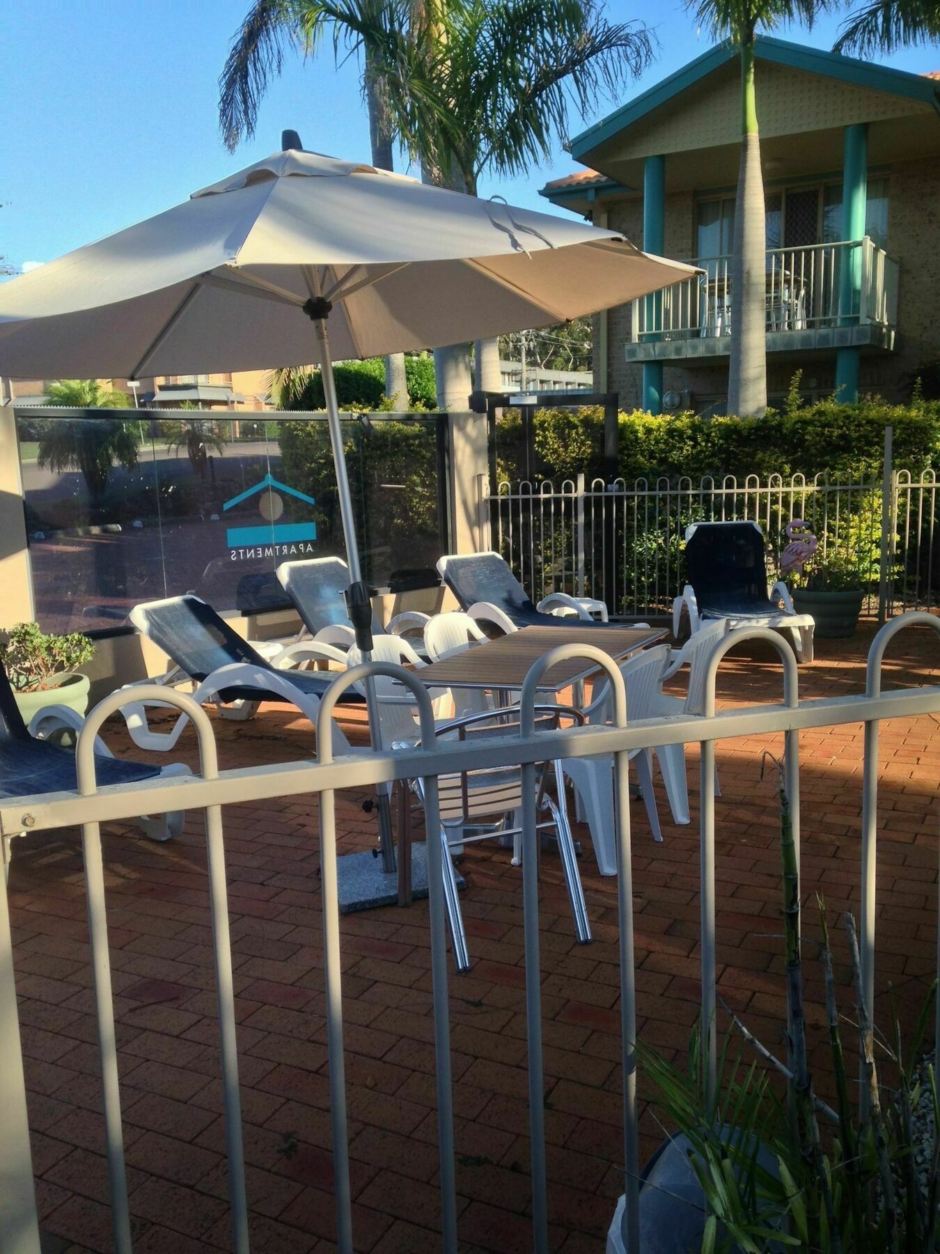 Beaches Serviced 4*